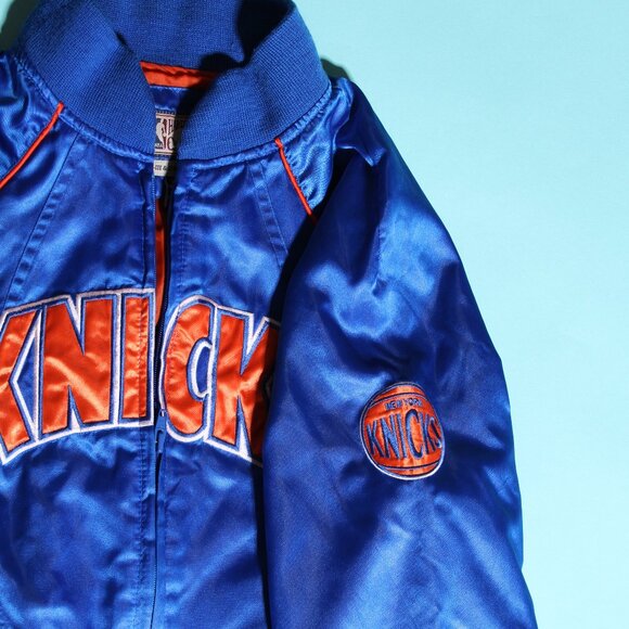 New York Knicks Hardwood Classics Women's Bomber Jacket (L) - Picture 6 of 11